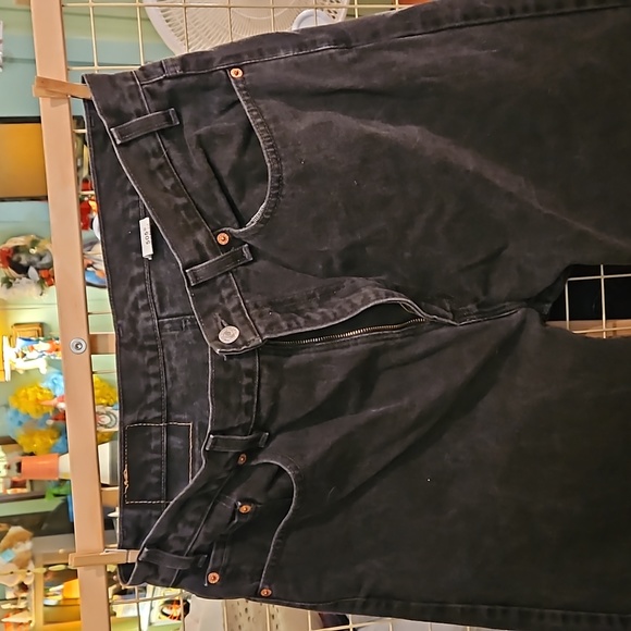 From Wendy's closet men's Levi's 505 W38×L34 color is black - Picture 11 of 12